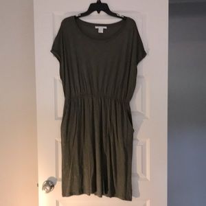 Army green tee shirt dress